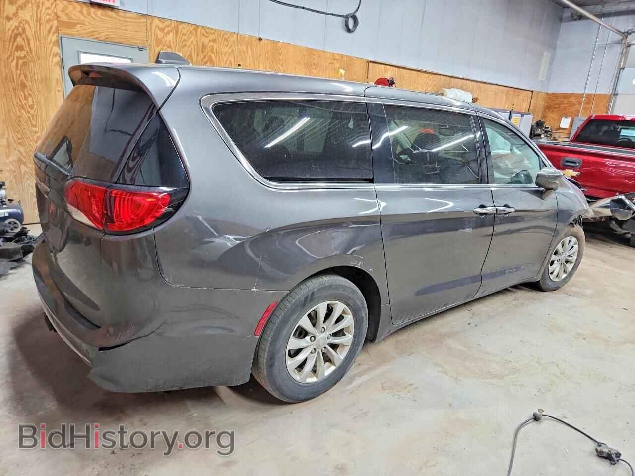 2019 CHRYSLER PACIFICA - VIN: 2C4RC1FG0KR733506 - Фото 3