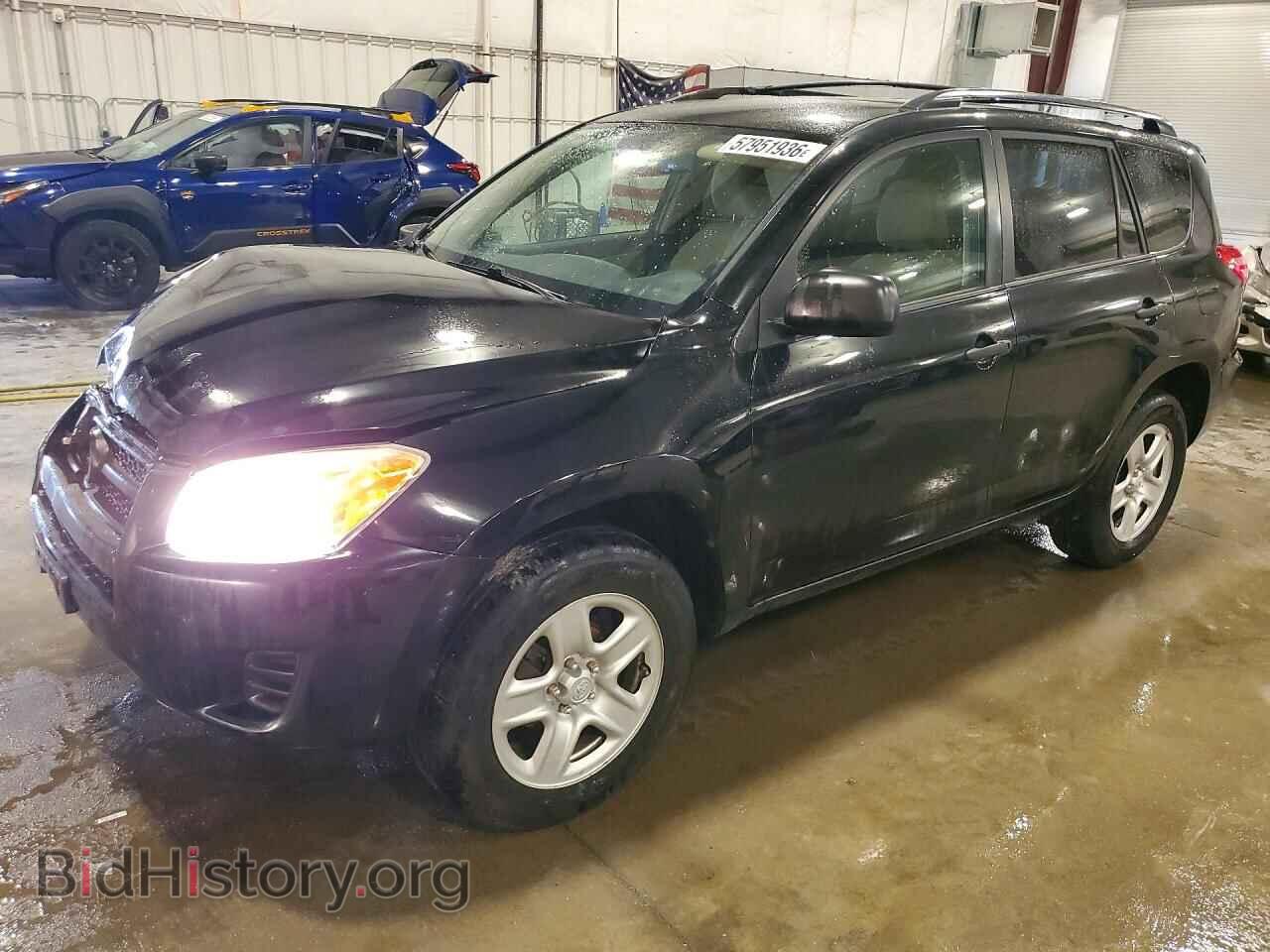 Photo 2T3BF4DV9BW143645 - TOYOTA RAV4 2011