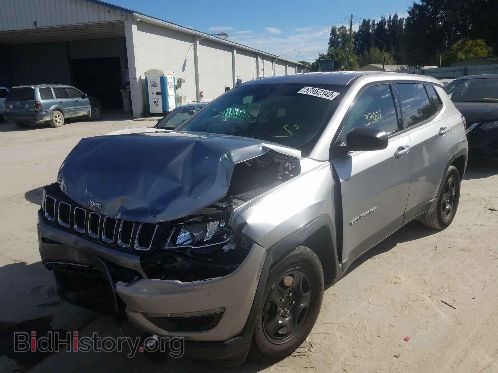 2019 JEEP COMPASS - VIN: 3C4NJCAB7KT623870 - Фото 2