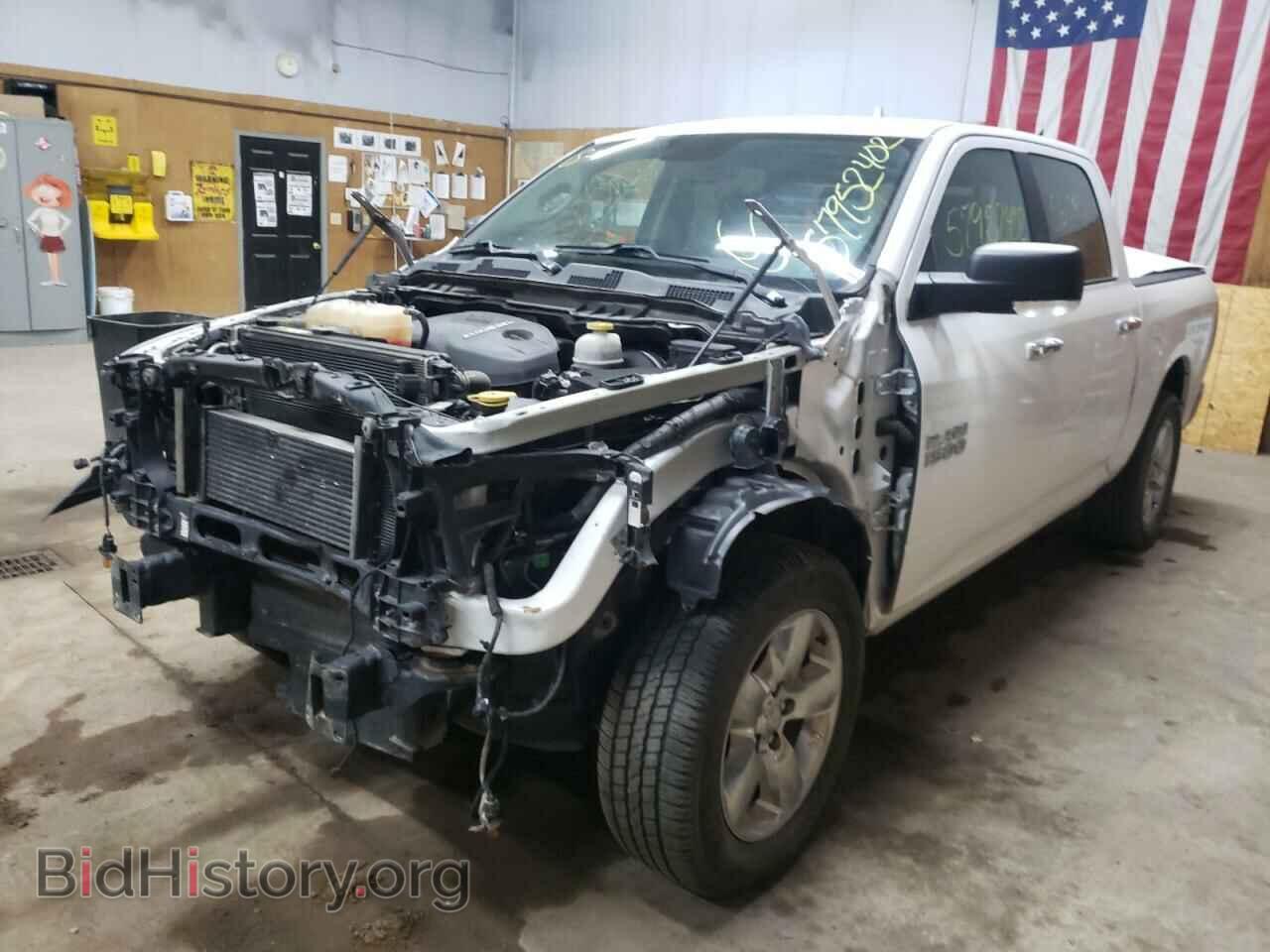 2017 RAM 1500 - VIN: 1C6RR7LM0HS879267 - Photo 2