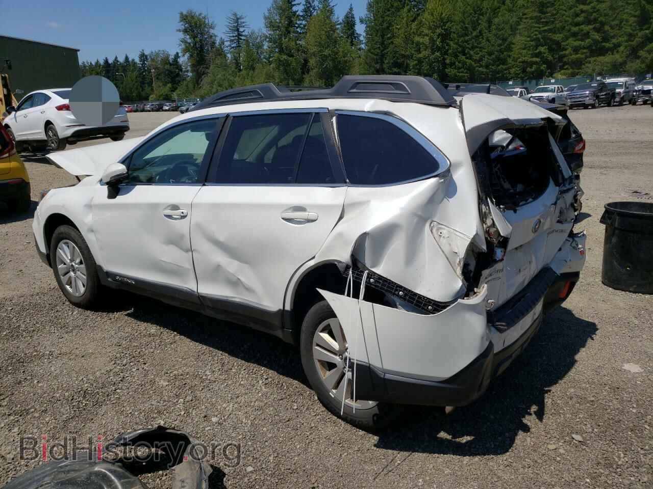 2019 SUBARU OUTBACK - VIN: 4S4BSAFC3K3322445 - Photo 2