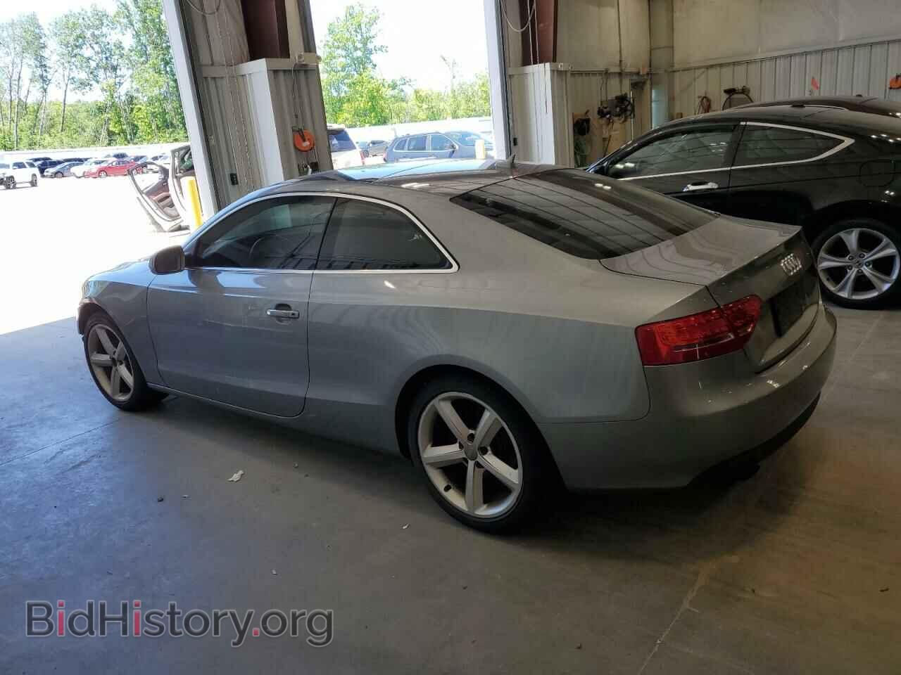 2010 AUDI A5 - VIN: WAU3FAFR6AA005011 - Фото 2