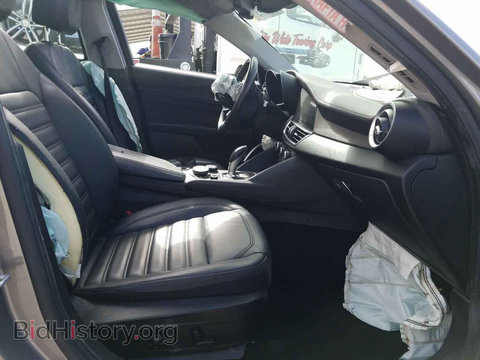 2018 ALFA ROMEO GIULIA - VIN: ZARFAECNXJ7565009 - Фото 5