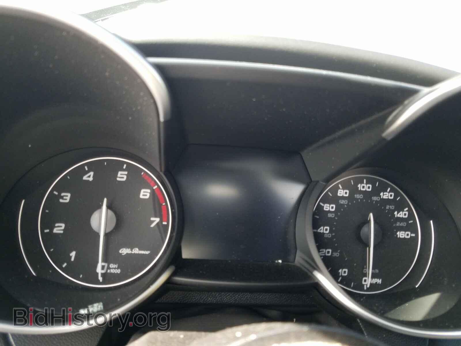 2018 ALFA ROMEO GIULIA - VIN: ZARFAECNXJ7565009 - Фото 8