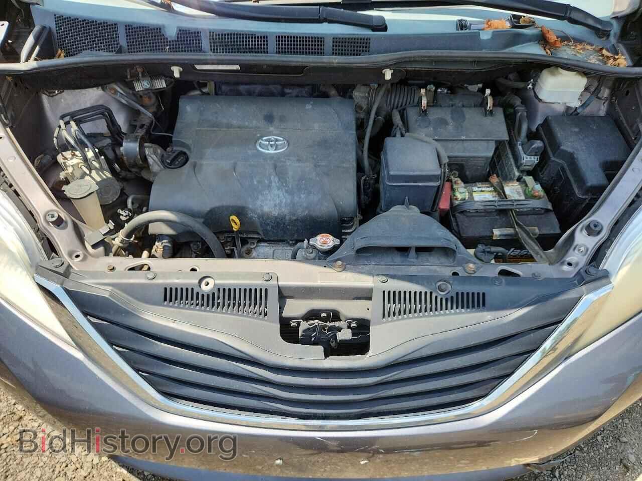 2011 TOYOTA SIENNA - VIN: 5TDKK3DC4BS172864 - Фото 12