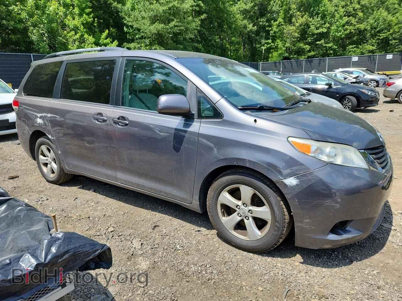 2011 TOYOTA SIENNA - VIN: 5TDKK3DC4BS172864 - Фото 4