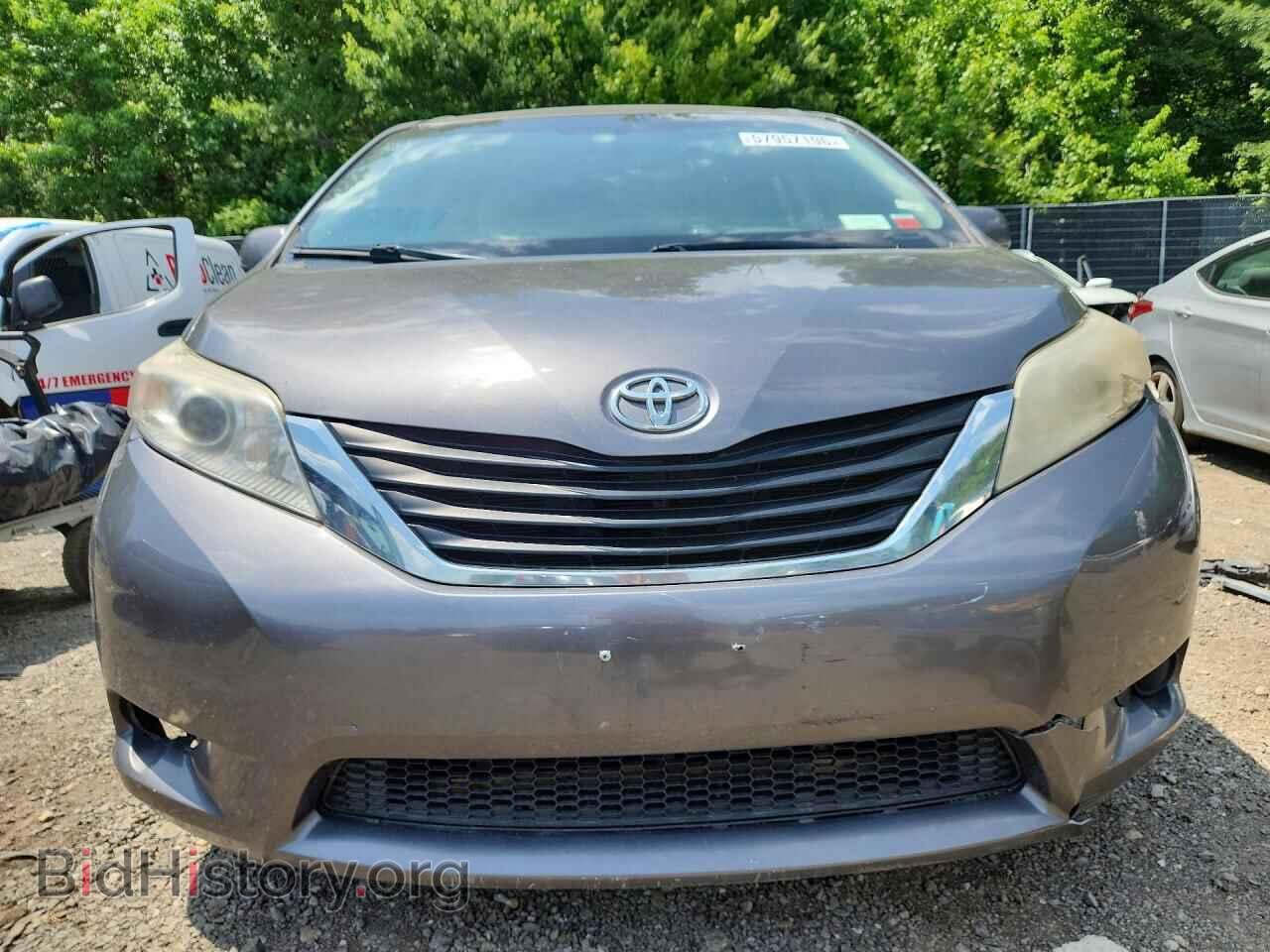 2011 TOYOTA SIENNA - VIN: 5TDKK3DC4BS172864 - Фото 5