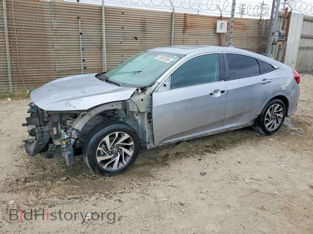 Фотография 2HGFC2F7XJH577893 - HONDA CIVIC 2018