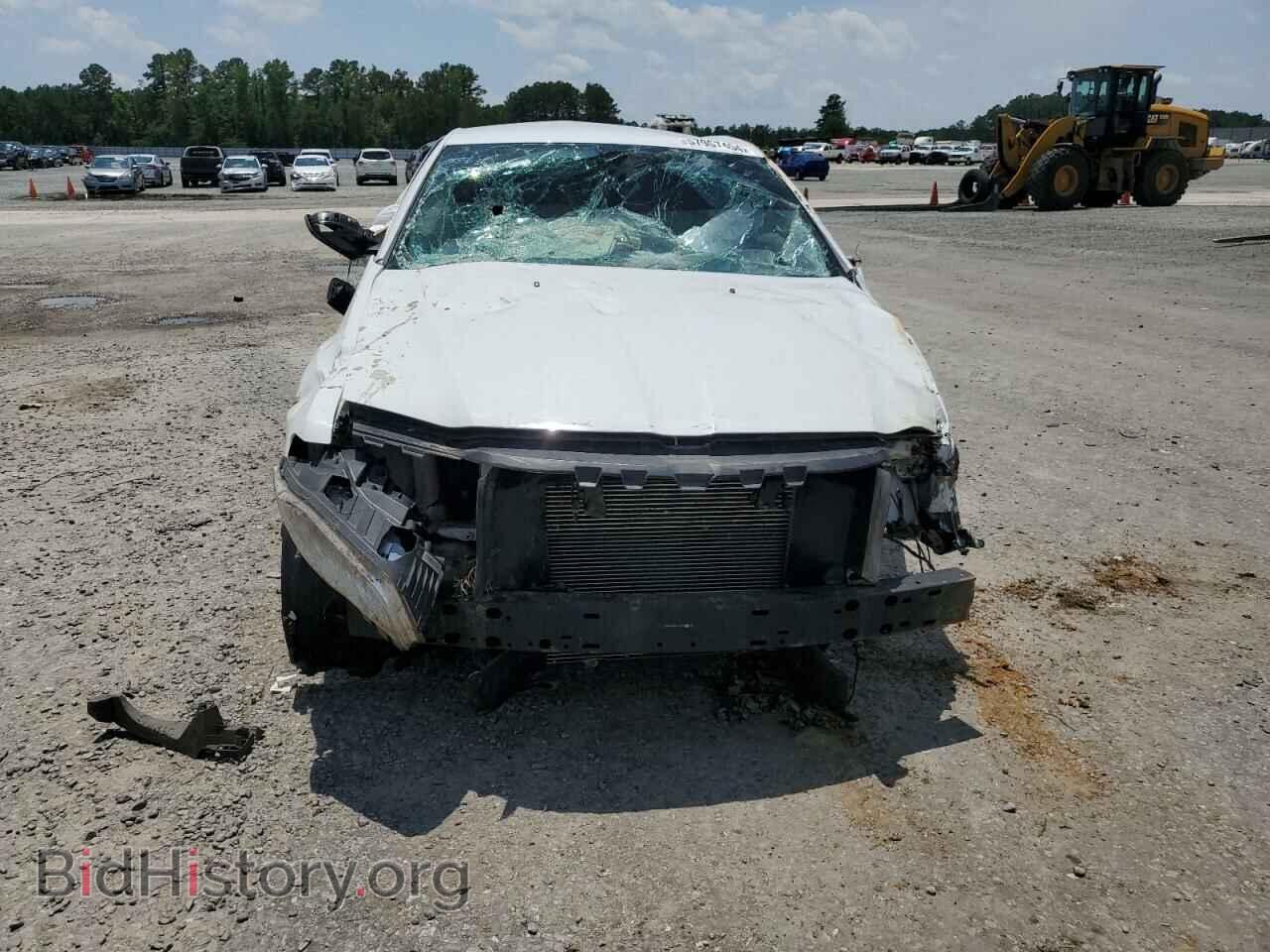 2019 CHRYSLER 300 - VIN: 2C3CCAAG7KH533780 - Фото 5