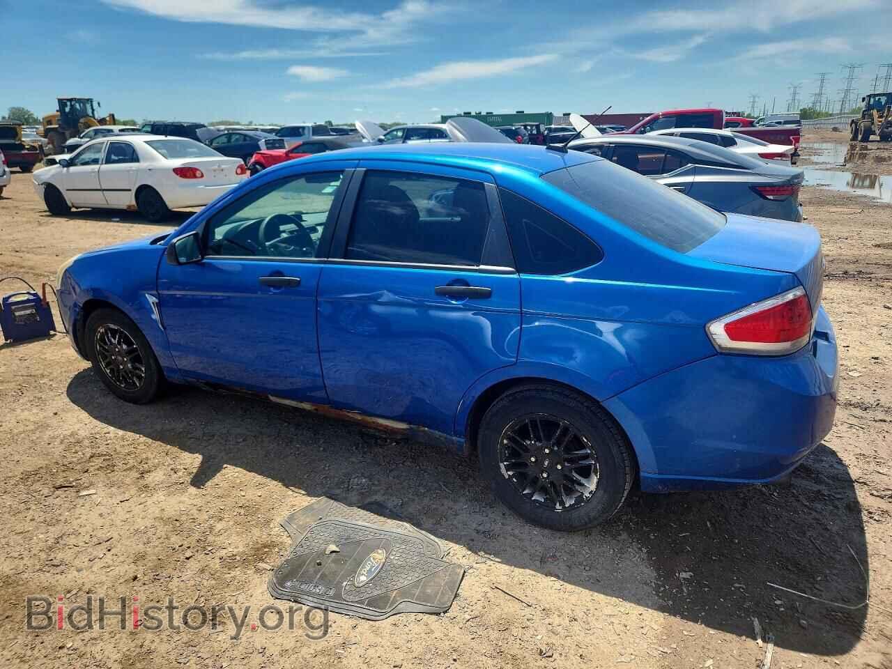 2011 FORD FOCUS - VIN: 1FAHP3FN2BW175701 - Фото 2