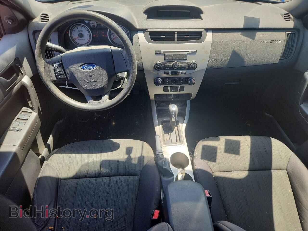 2011 FORD FOCUS - VIN: 1FAHP3FN2BW175701 - Фото 8