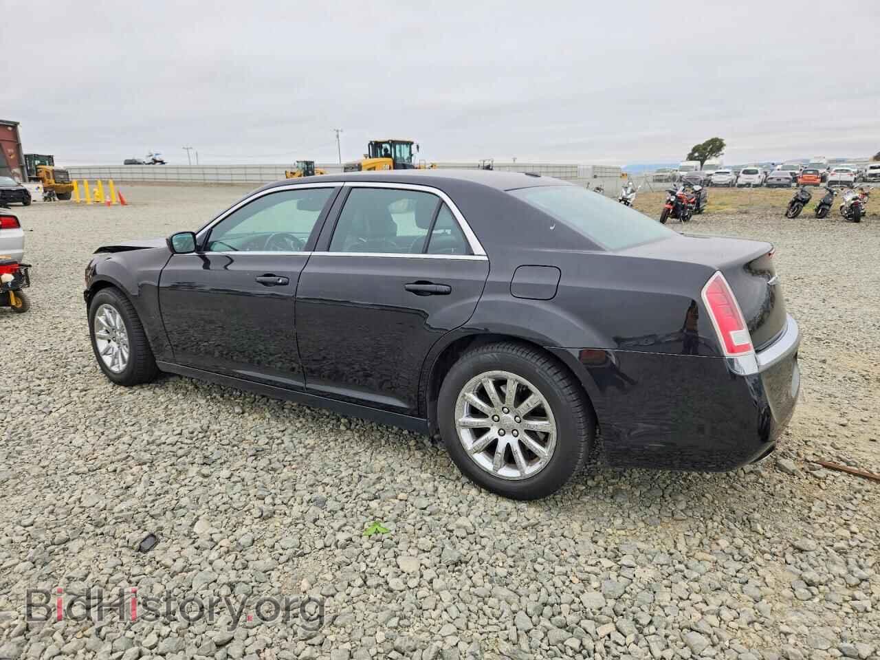 2014 CHRYSLER 300 - VIN: 2C3CCAAG4EH273147 - Фото 2