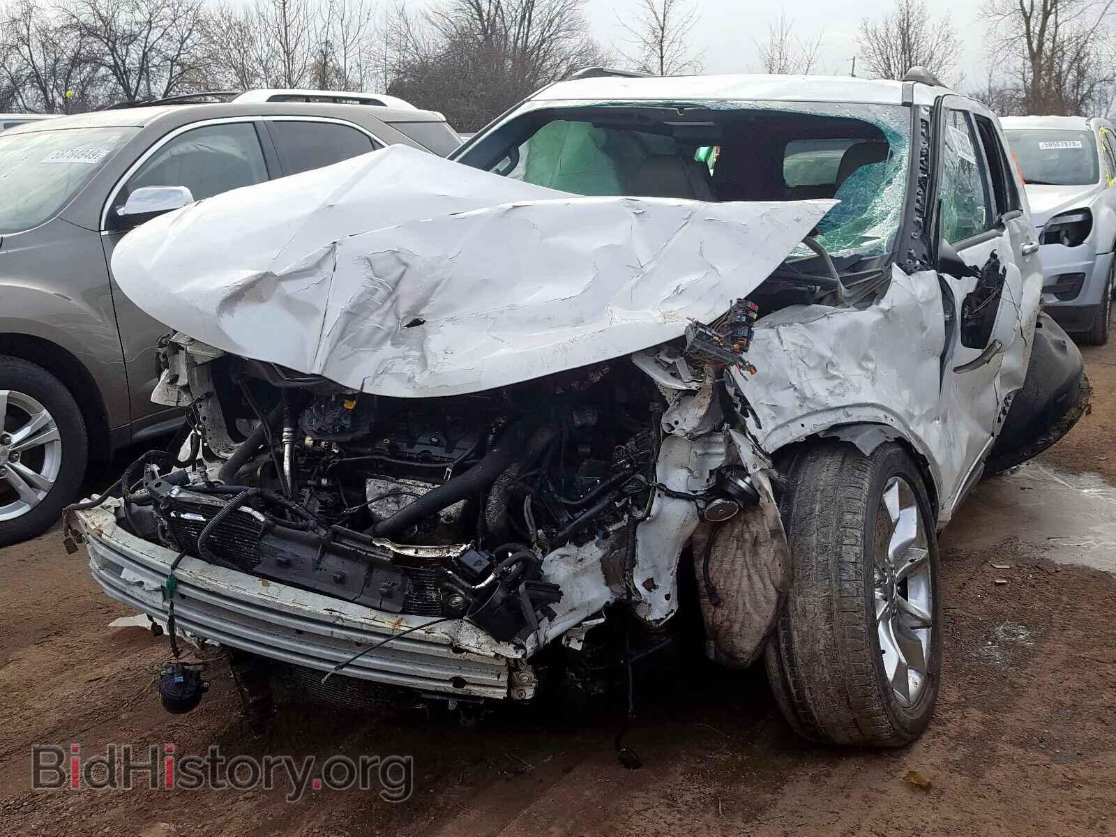 2011 FORD EXPLORER L - VIN: 1FMHK8F89BGA40897 - Photo 2