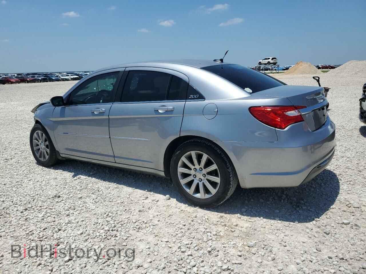 2013 CHRYSLER 200 - VIN: 1C3CCBBBXDN684504 - Фото 2