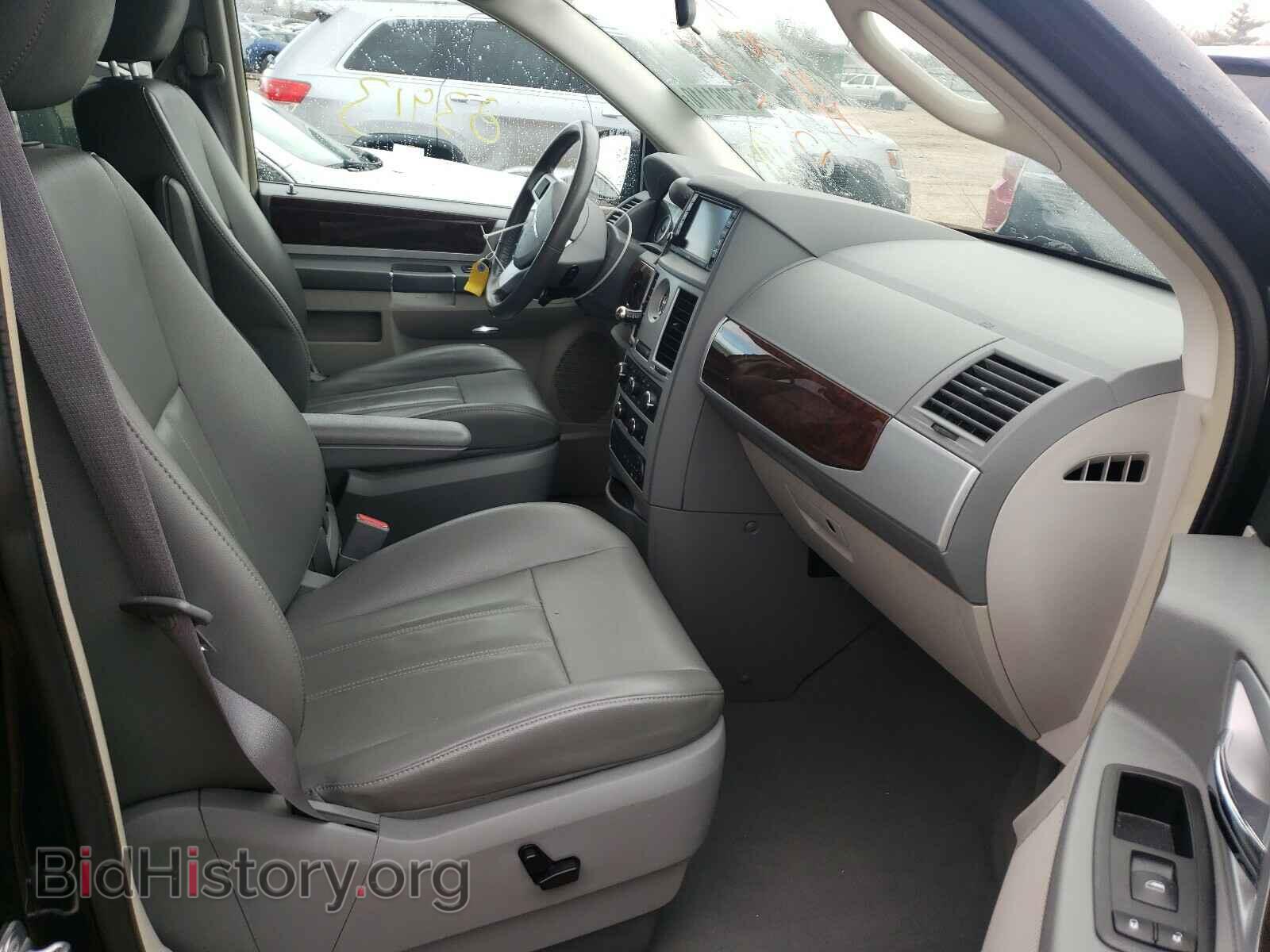 2010 CHRYSLER MINIVAN - VIN: 2A4RR5D18AR226589 - Фото 5
