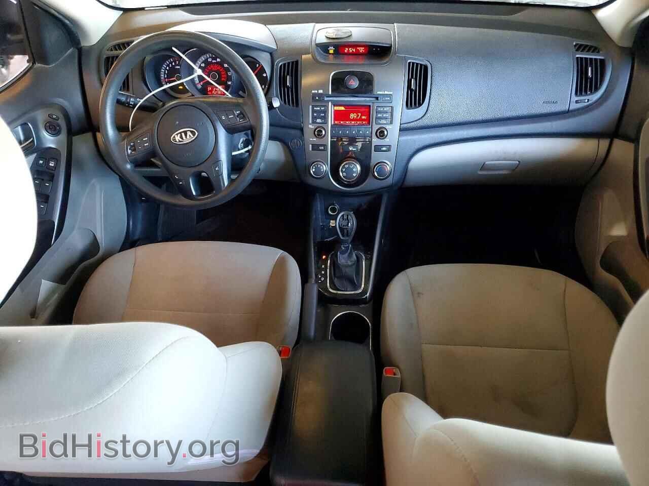 2013 KIA FORTE - VIN: KNAFU4A24D5696910 - Фото 8