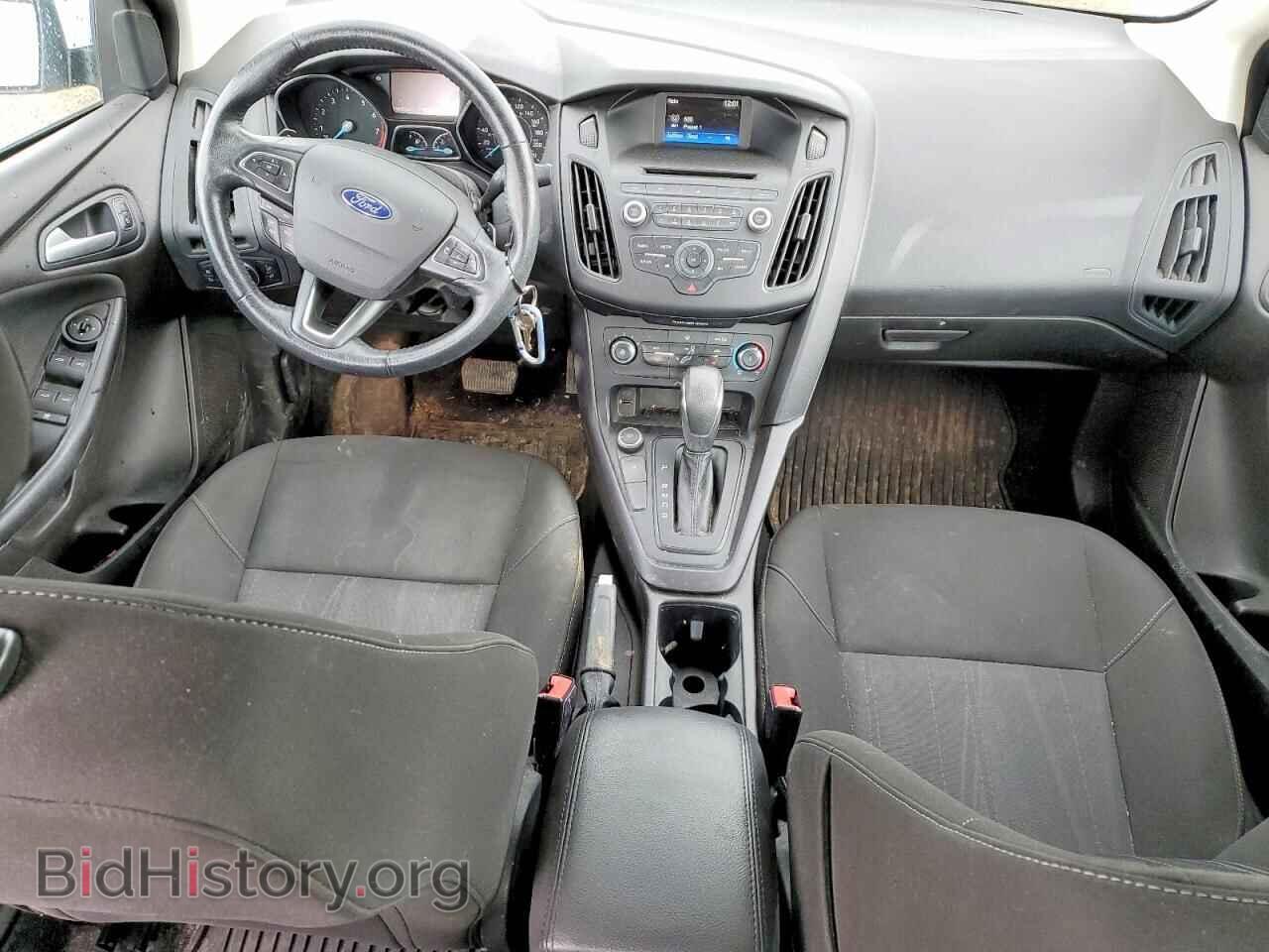 2017 FORD FOCUS - VIN: 1FADP3F23HL261114 - Photo 8