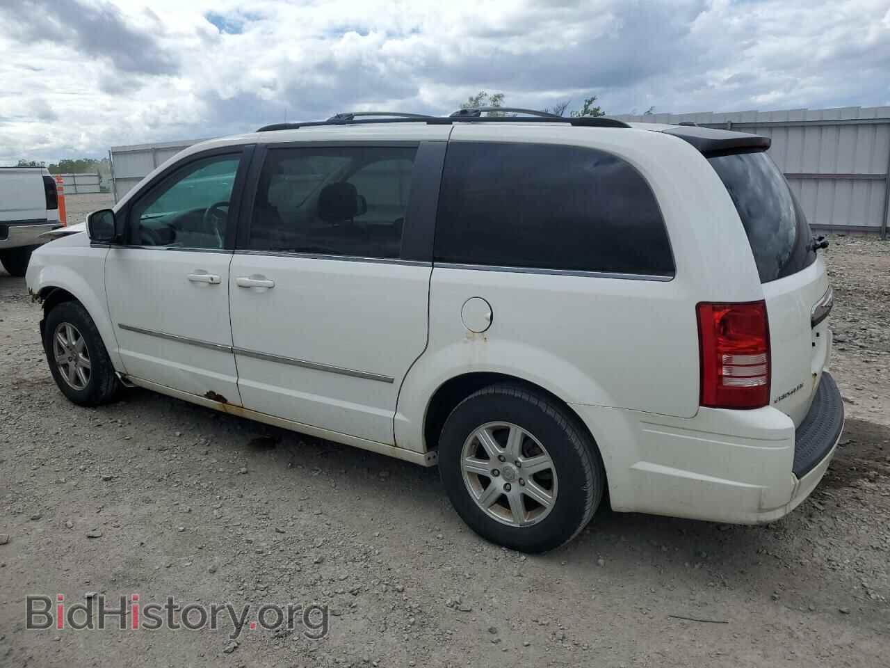 2010 CHRYSLER MINIVAN - VIN: 2A4RR8D14AR494086 - Фото 2