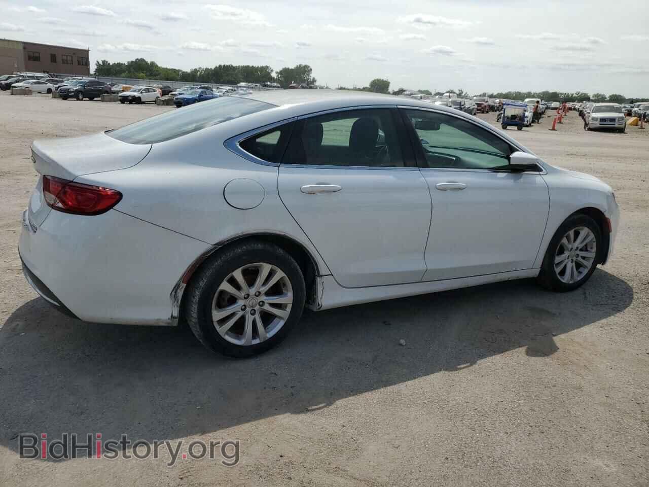 2016 CHRYSLER 200 - VIN: 1C3CCCAB7GN164353 - Фото 3