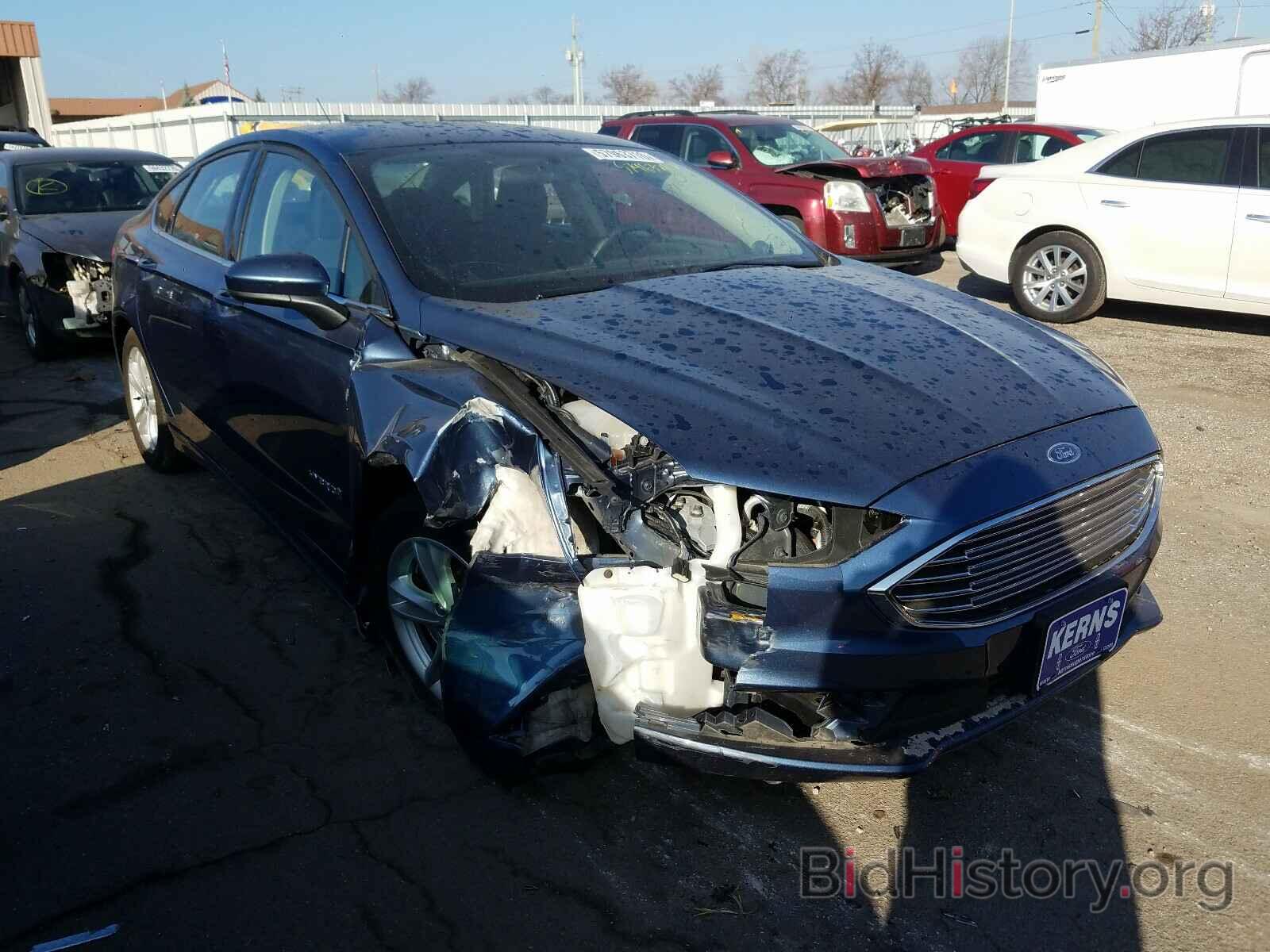 Photo 3FA6P0LU2JR147531 - FORD FUSION 2018