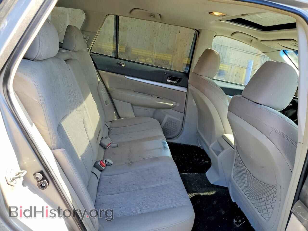 2014 SUBARU OUTBACK - VIN: 4S4BRBDC2E3240070 - Photo 10