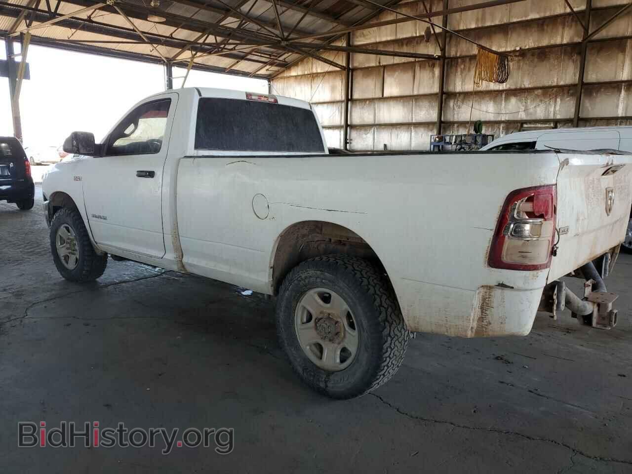 2019 RAM 2500 - VIN: 3C7WR4AJ6KG586235 - Фото 2