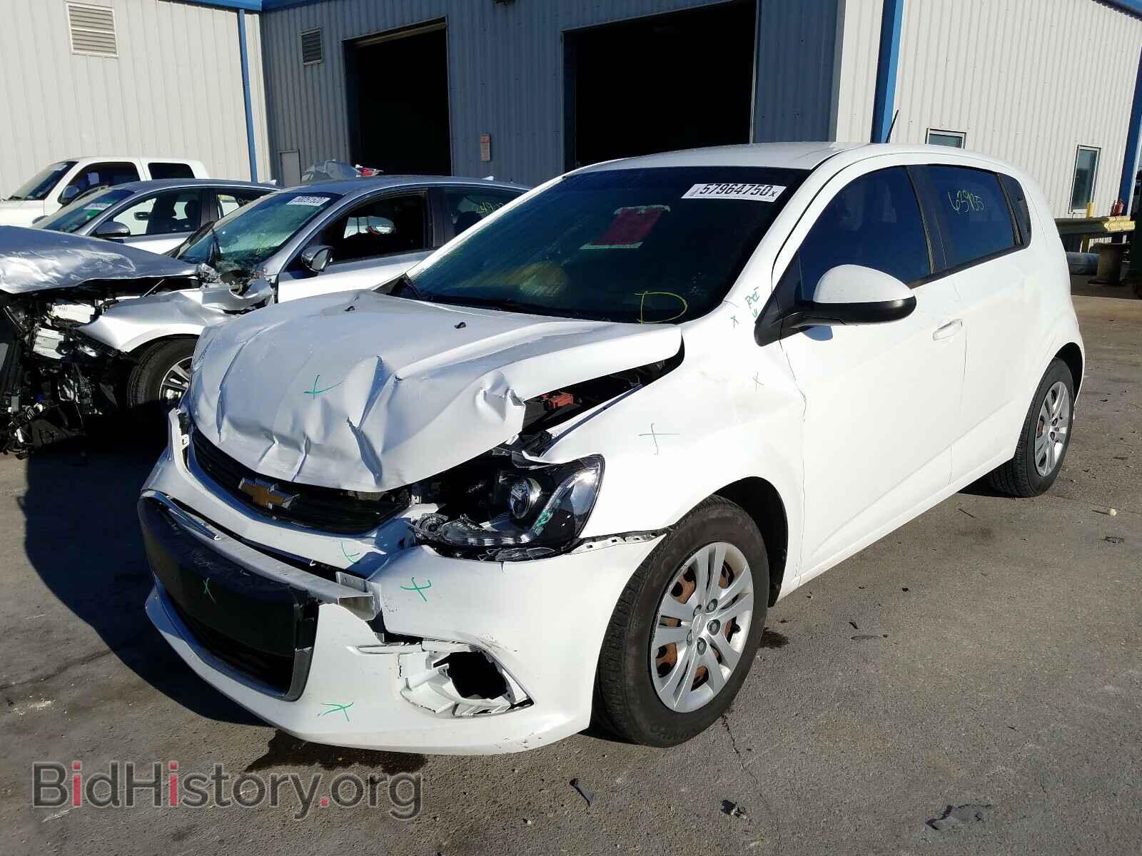 2017 CHEVROLET SONIC - VIN: 1G1JG6SH9H4166147 - Фото 2