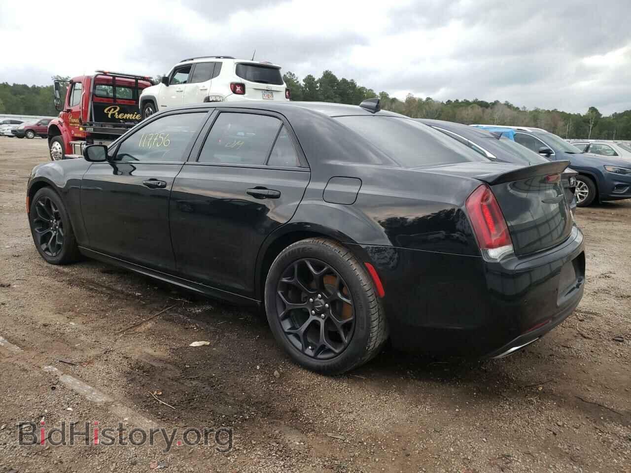 2017 CHRYSLER 300 - VIN: 2C3CCABG7HH577270 - Фото 3