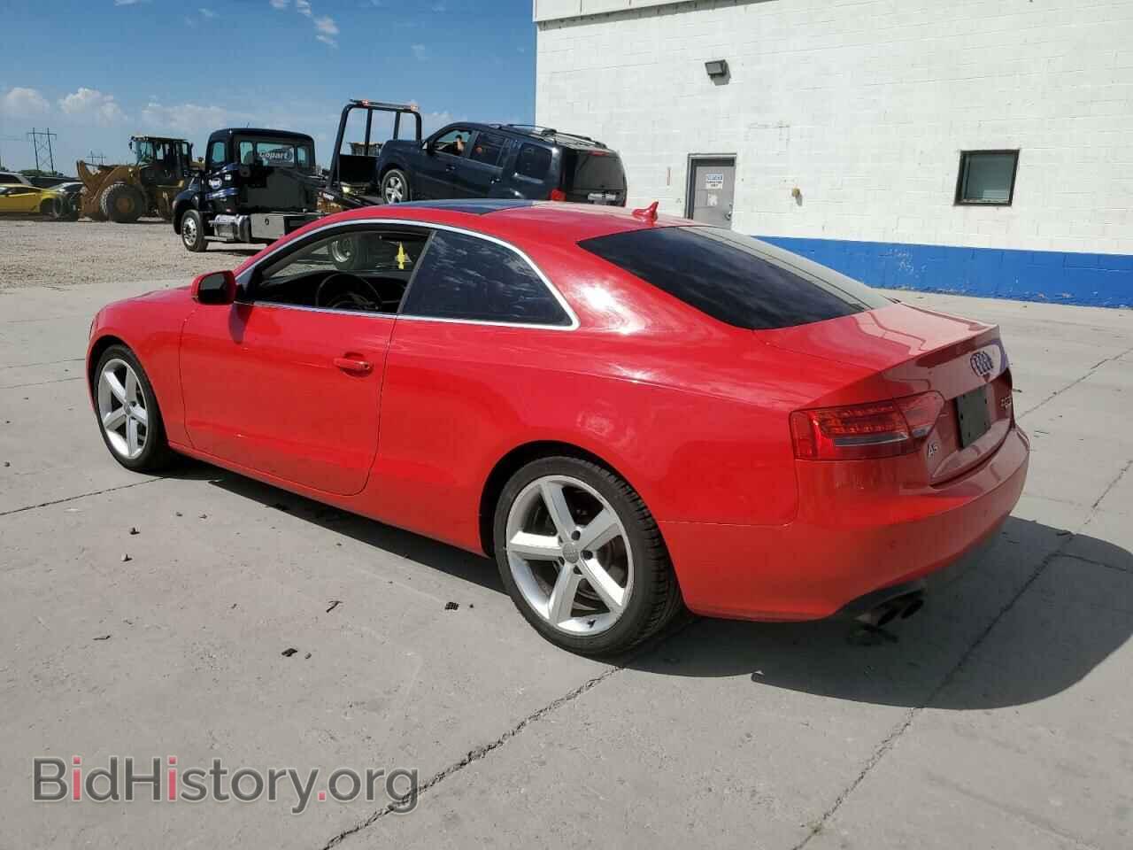 2010 AUDI A5 - VIN: WAULFAFR0AA002511 - Фото 2
