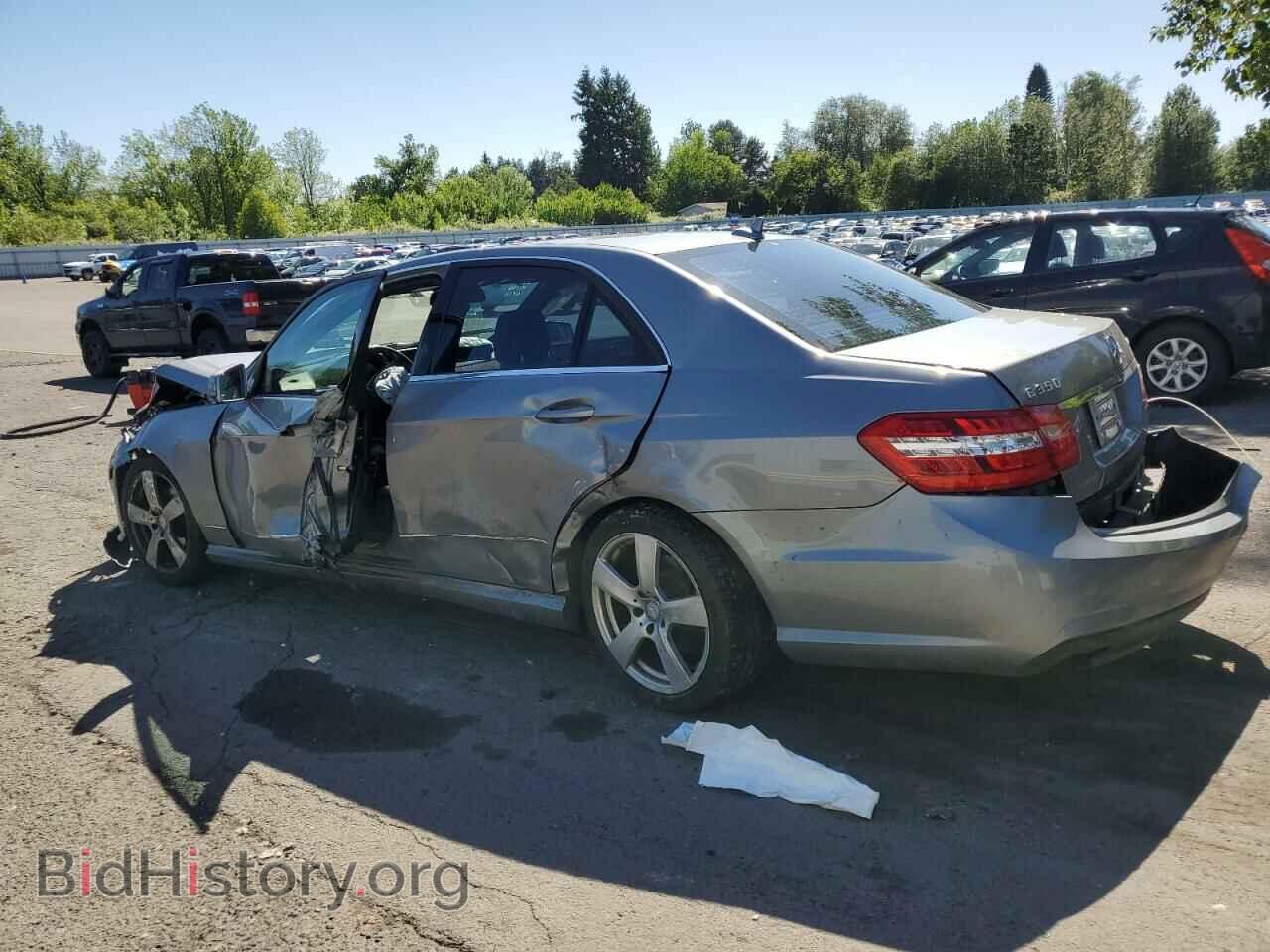 2011 MERCEDES-BENZ E-CLASS - VIN: WDDHF8HB7BA488968 - Фото 2