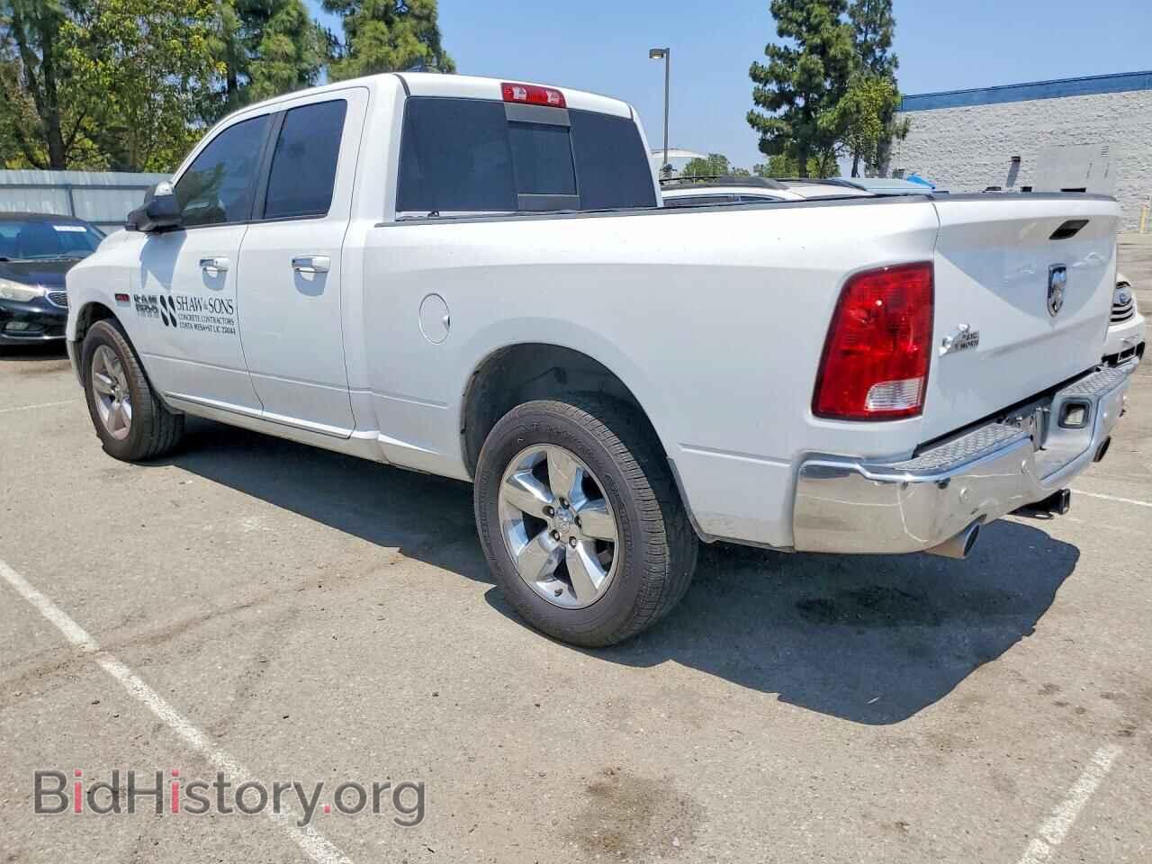 2018 RAM 1500 - VIN: 1C6RR6GM3JS229665 - Фото 2
