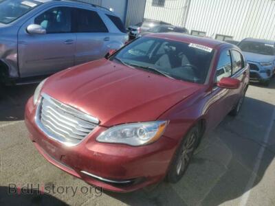 2013 Chrysler 200 Touring, темно-бордовый — VIN 1C3CCBBB9DN672666, Copart