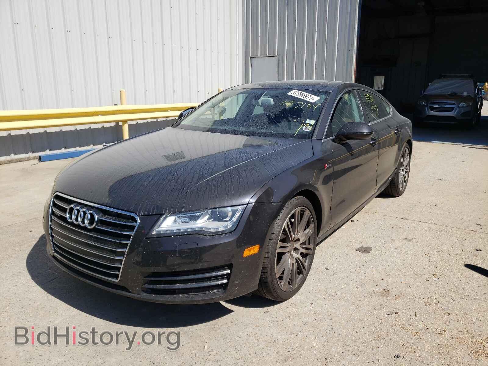 2013 AUDI A7 - VIN: WAUYGAFC0DN087104 - Photo 2