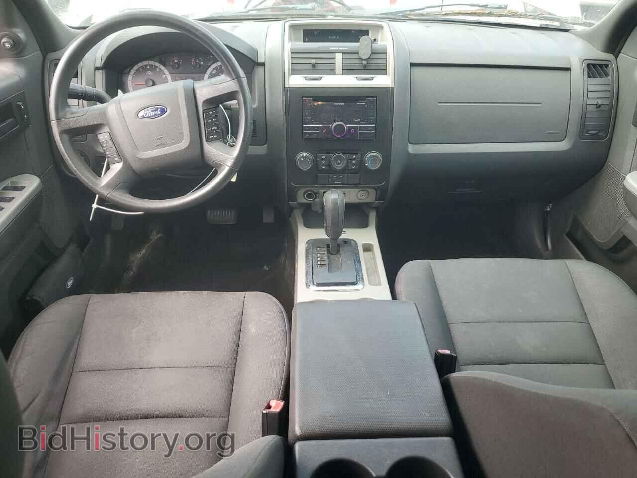 2011 FORD ESCAPE - VIN: 1FMCU0D71BKB68161 - Фото 8