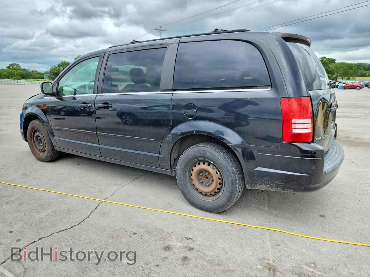 2009 CHRYSLER MINIVAN - VIN: 2A8HR44E69R540079 - Photo 2
