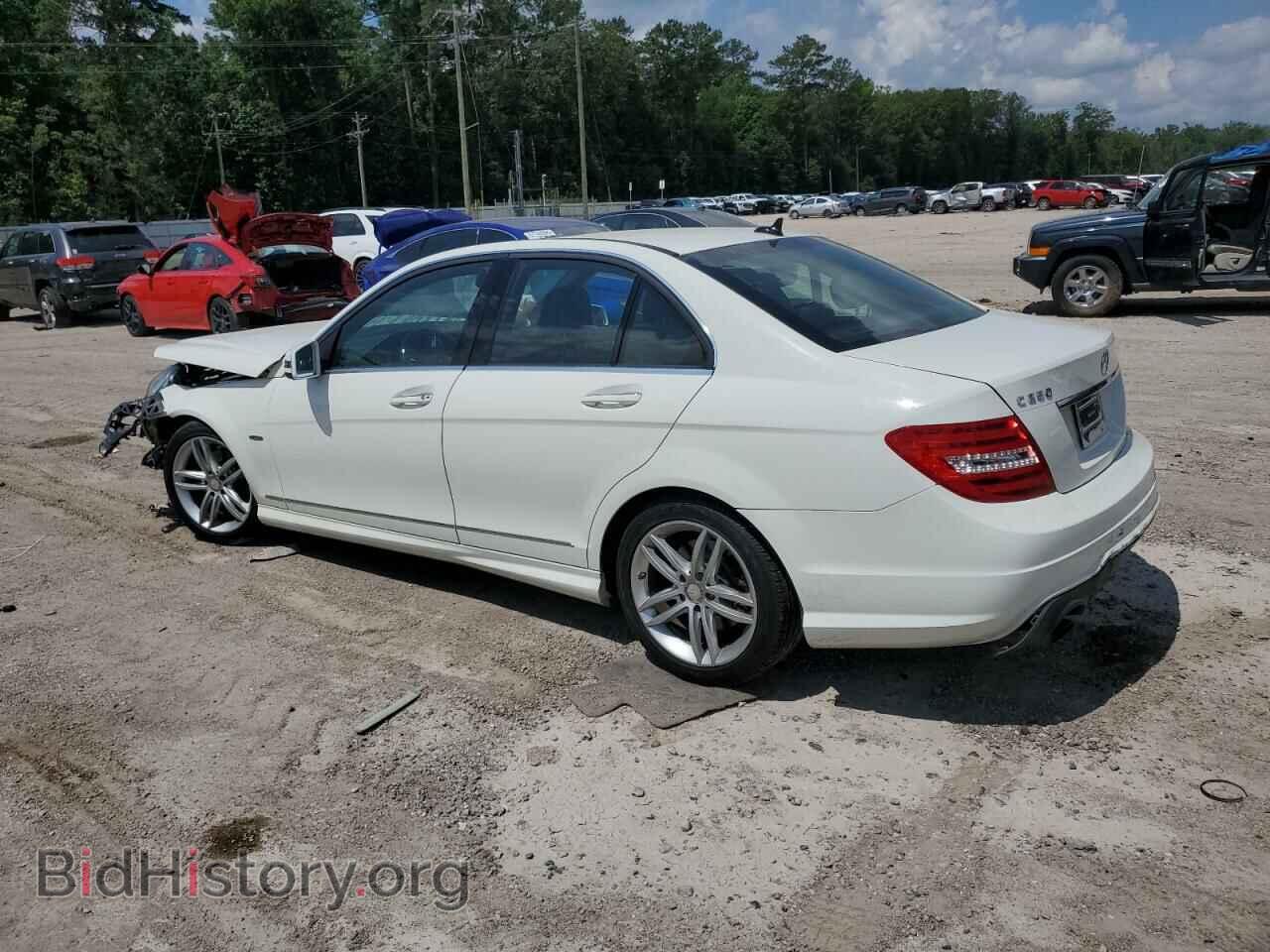 2012 MERCEDES-BENZ C-CLASS - VIN: WDDGF4HB9CA625589 - Фото 2