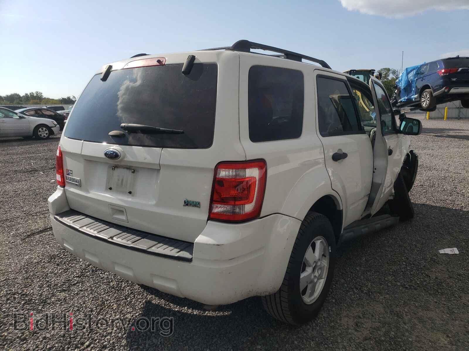 2012 FORD ESCAPE - VIN: 1FMCU0DG2CKC85698 - Фото 4