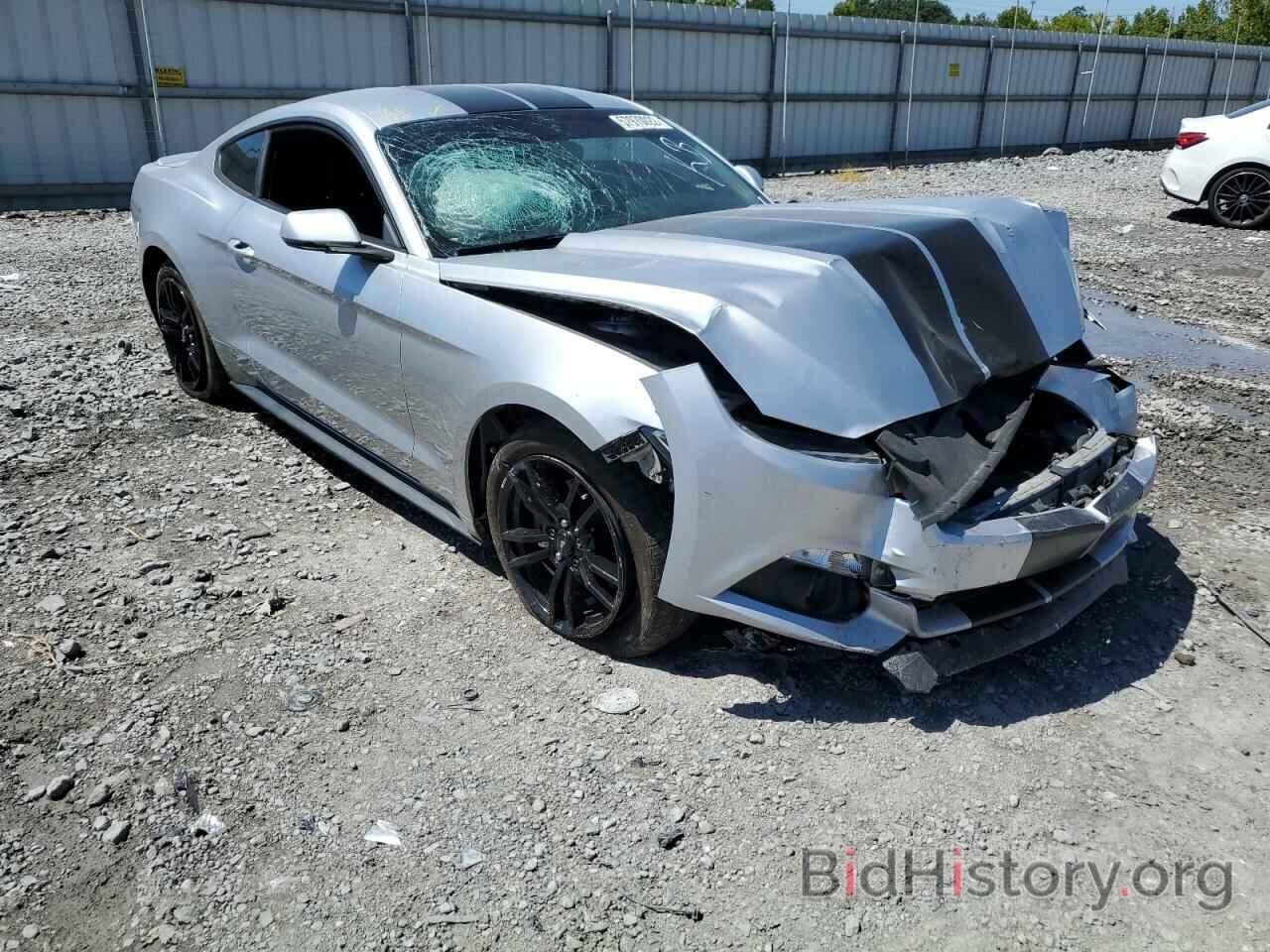 Photo 1FA6P8TH8G5226733 - FORD MUSTANG 2016