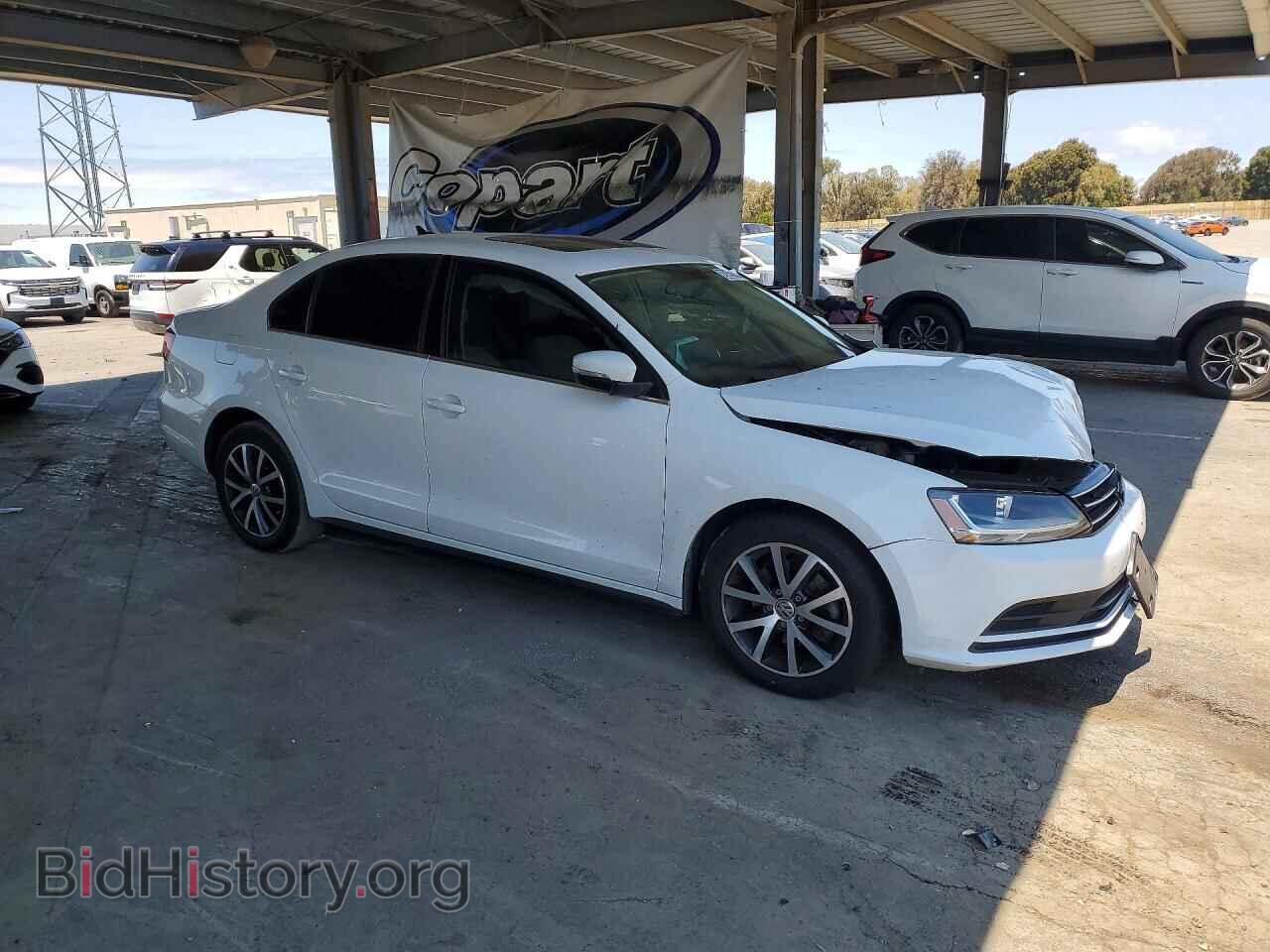 2017 VOLKSWAGEN JETTA - VIN: 3VWDB7AJXHM262285 - Фото 4