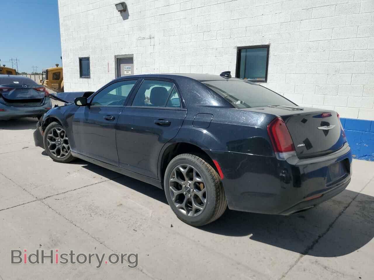 2015 CHRYSLER 300 - VIN: 2C3CCAGG7FH882855 - Photo 2