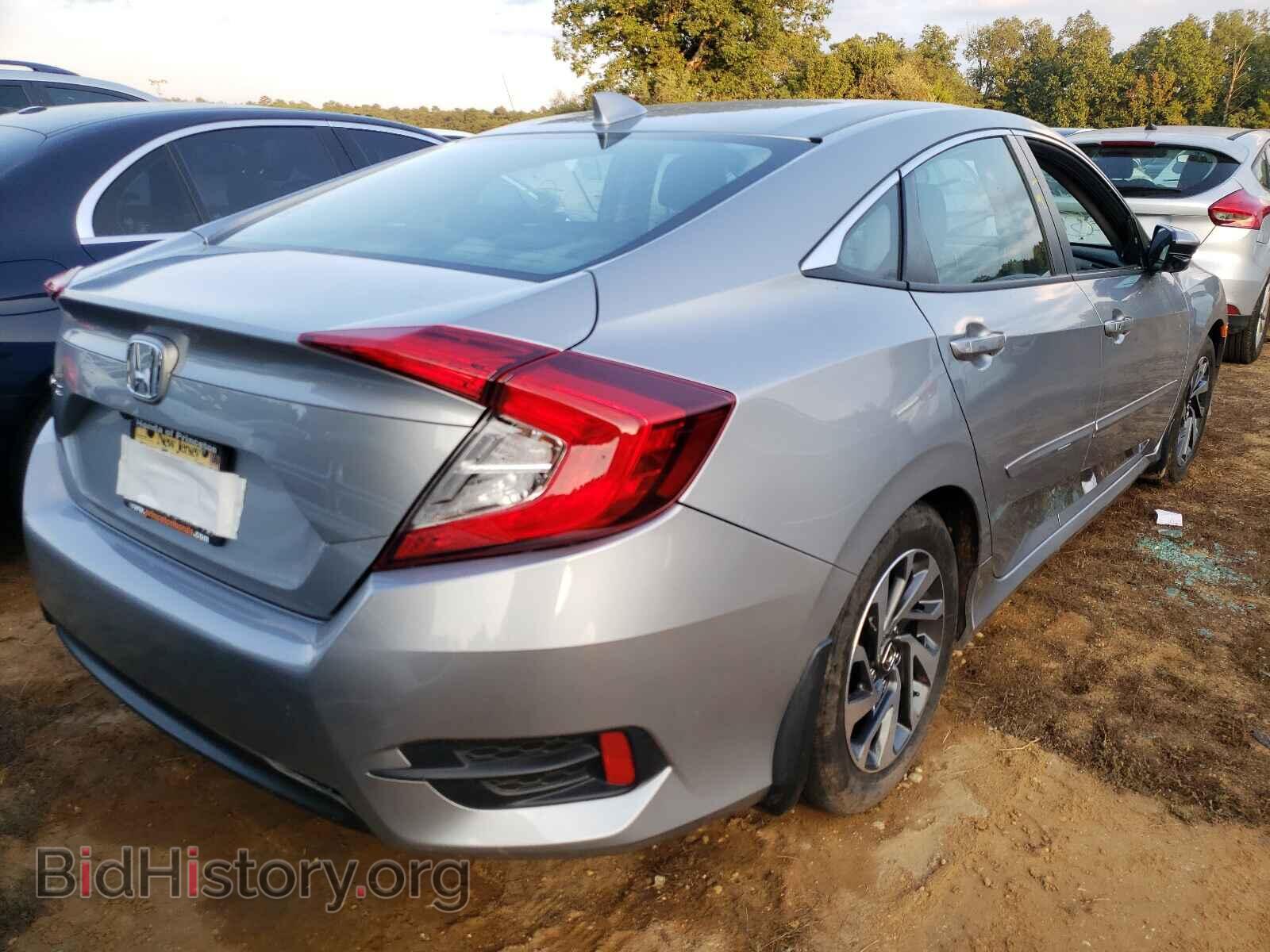2018 HONDA CIVIC - VIN: 2HGFC2F77JH597213 - Фото 4