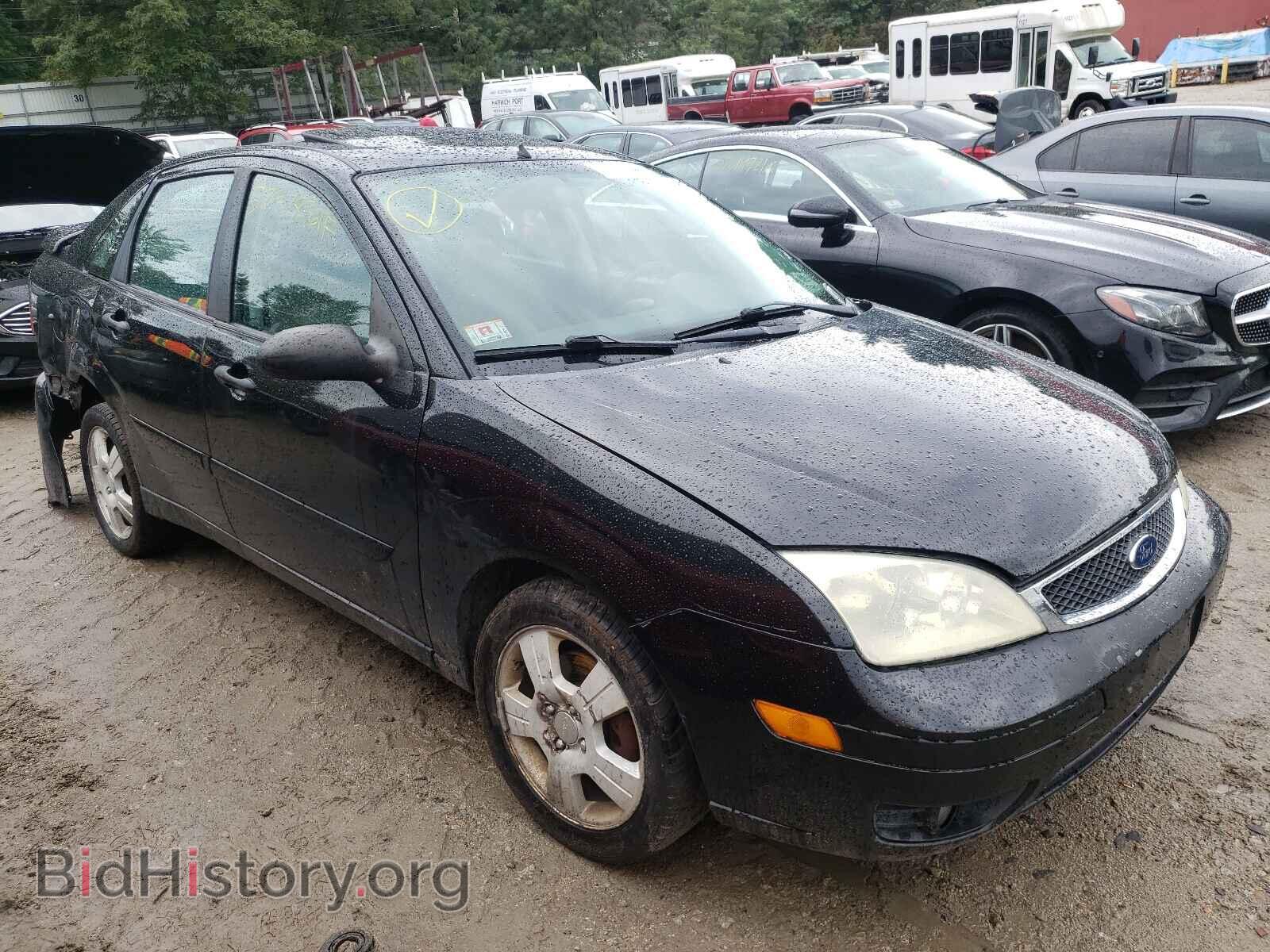 Photo 1FAFP34N27W113703 - FORD FOCUS 2007