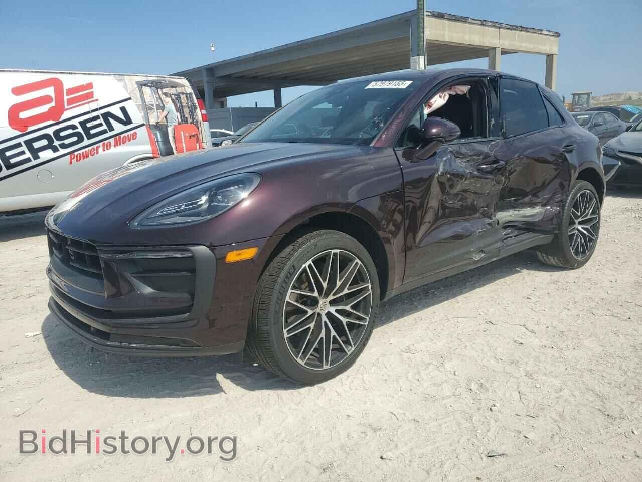 Фотография WP1AA2A53RLB14849 - PORSCHE MACAN BASE 2024