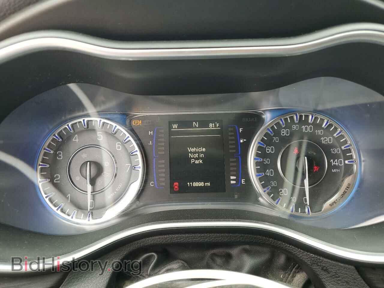 2015 CHRYSLER 200 - VIN: 1C3CCCAB2FN635890 - Фото 9