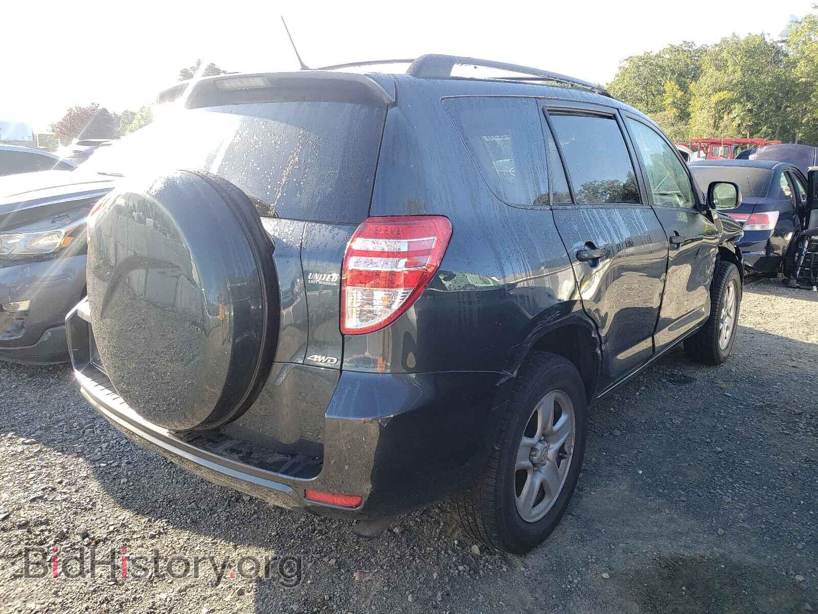 2009 TOYOTA RAV4 - VIN: JTMBF33V89D011561 - Фото 4