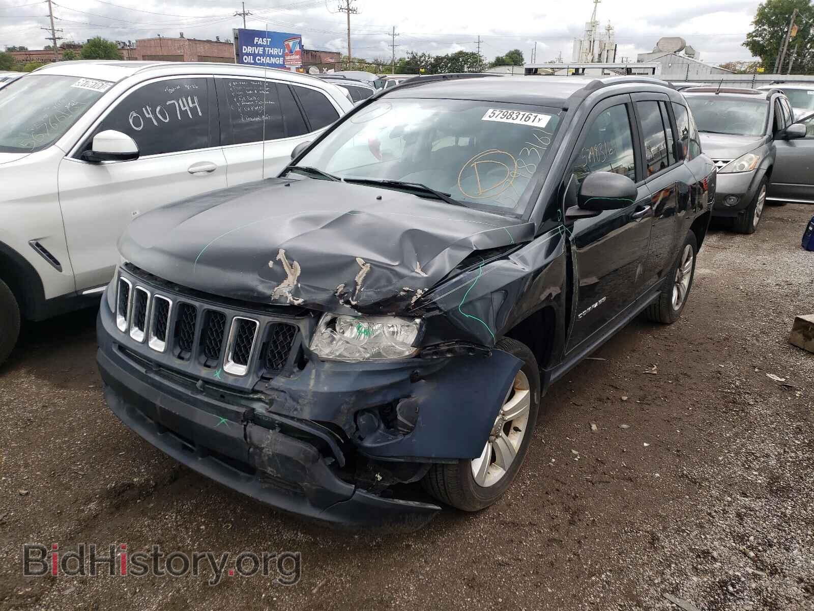 2013 JEEP COMPASS - VIN: 1C4NJDBB4DD231801 - Photo 2