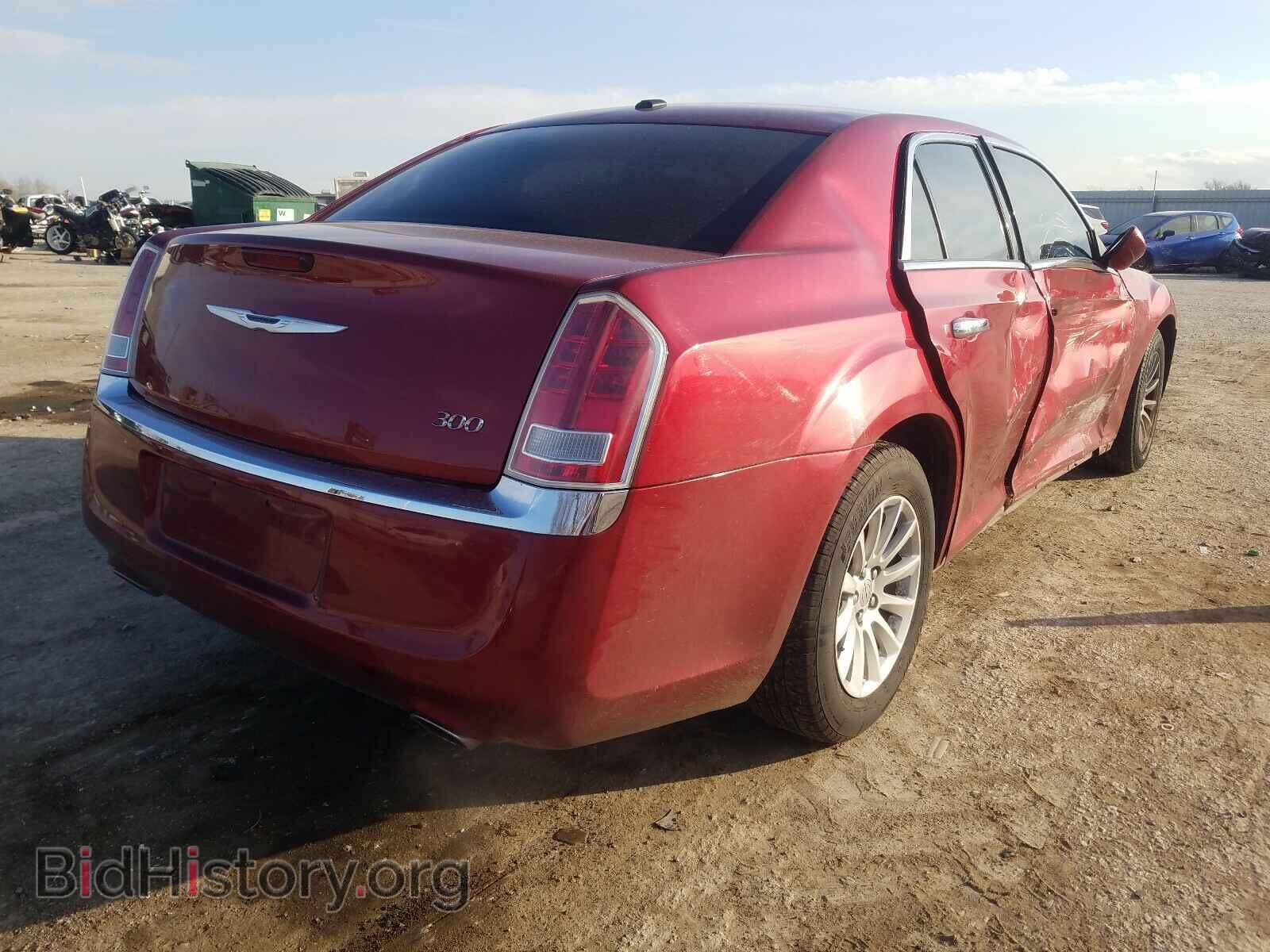 2012 CHRYSLER 300 - VIN: 2C3CCAAGXCH138820 - Фото 4