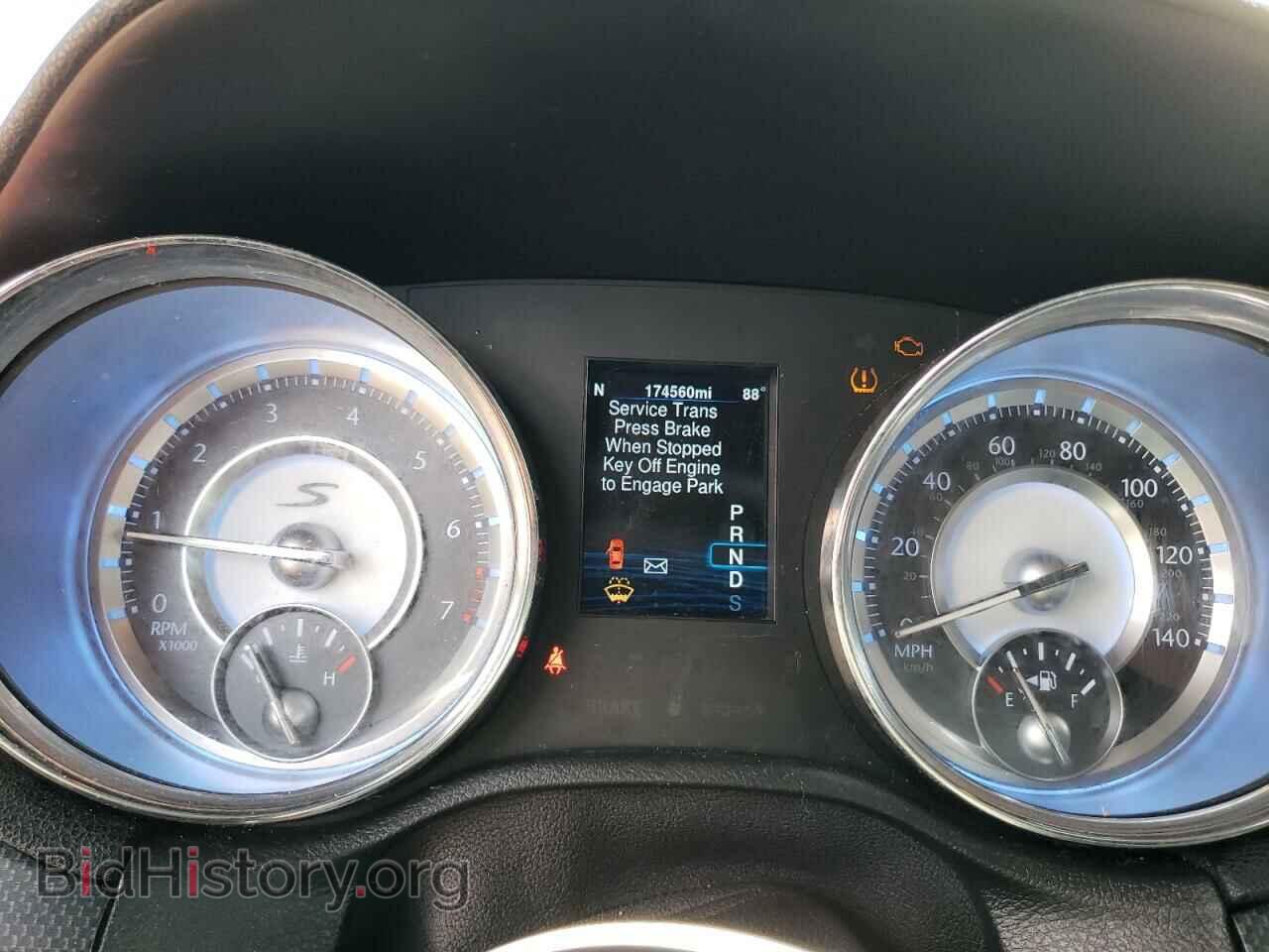 2014 CHRYSLER 300 - VIN: 2C3CCABG9EH160082 - Фото 9