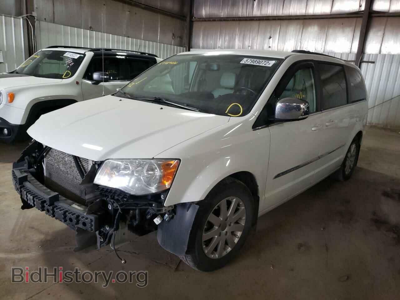 2011 CHRYSLER MINIVAN - VIN: 2A4RR8DG5BR649444 - Photo 2