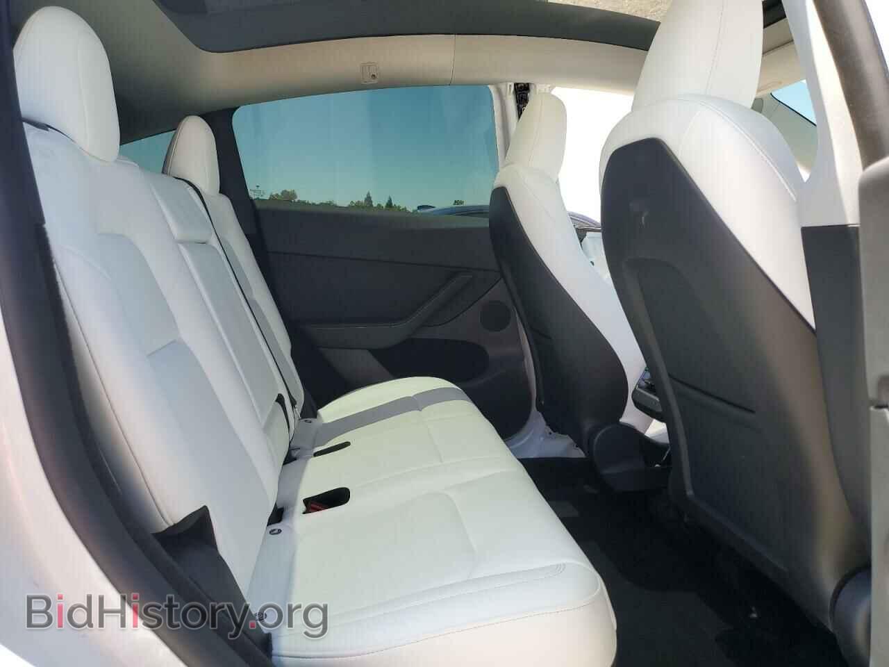 2024 TESLA MODEL Y - VIN: 7SAYGDEE4RF054753 - Photo 10